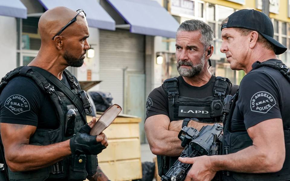 S.W.A.T. | Skip Violence, Profanity and Mature Scenes